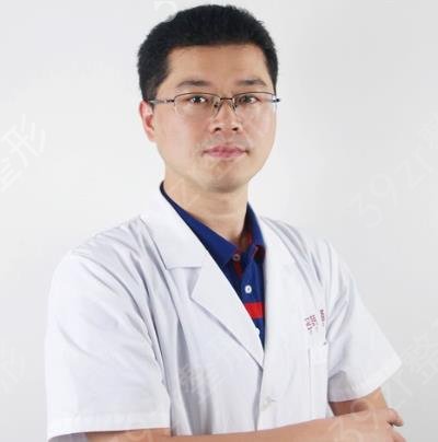 2021福州双眼皮做得好医生排行表李立强张潮等前四案例风格价格一一
