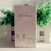 Max Mara Le Parfum：时尚与香气的融合